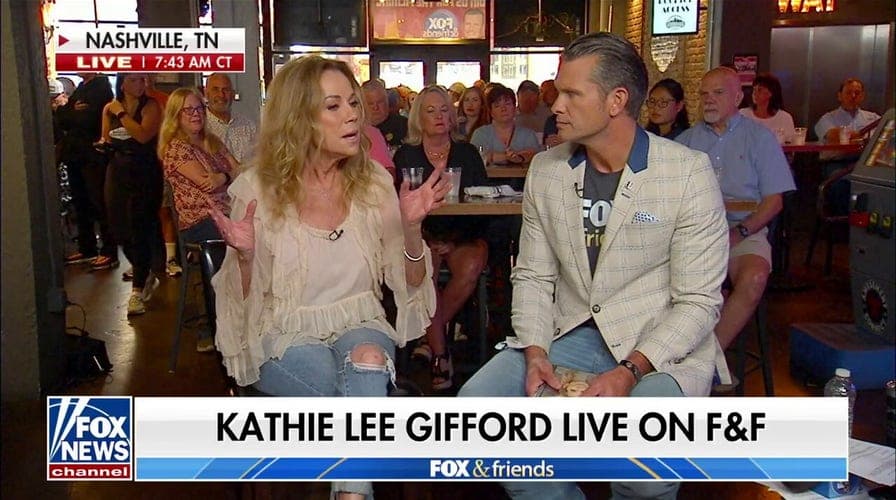 Kathie Lee Gifford Doesn't Apologize for Her Faith, And Neither Should You