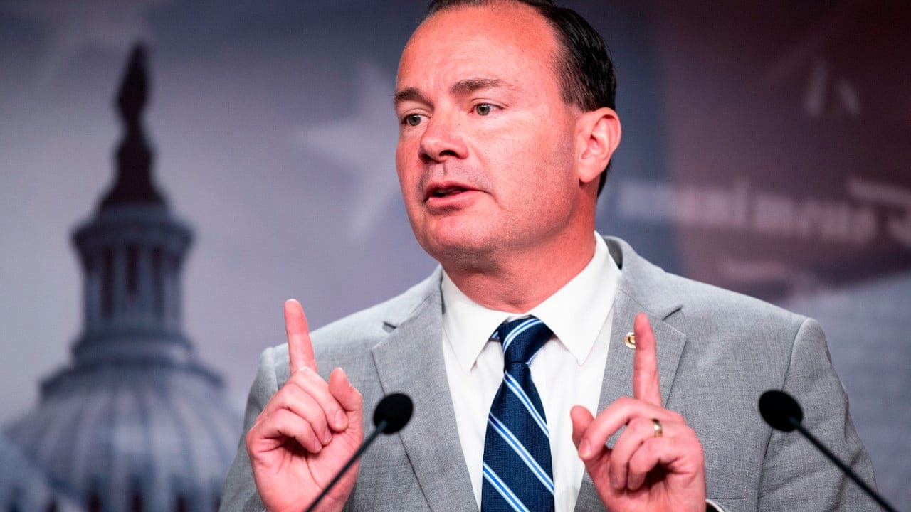 Mike Lee's Bill Would End the State-by-State Obstacle Course on Carry Rights