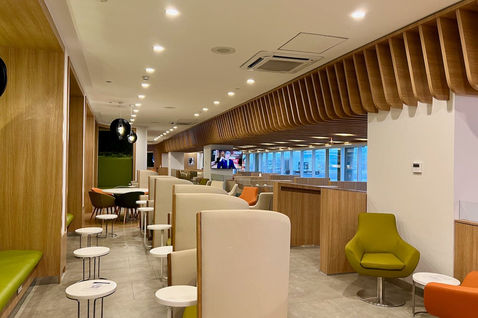 A Dollar Gets You Into the Lounge. Airlines Should Be Ashamed It Took This Long.