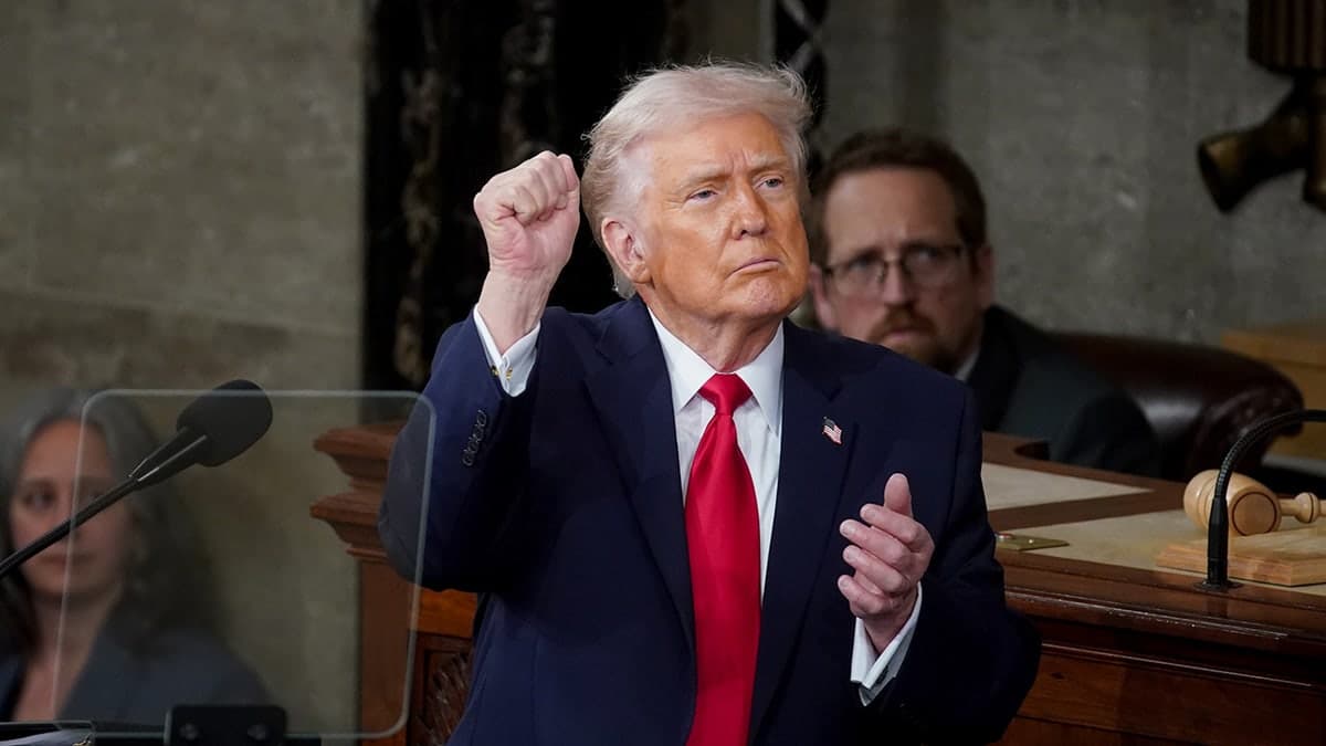 Trump's SOTU Marathon Showed Democrats What They're Running Against, Nothing