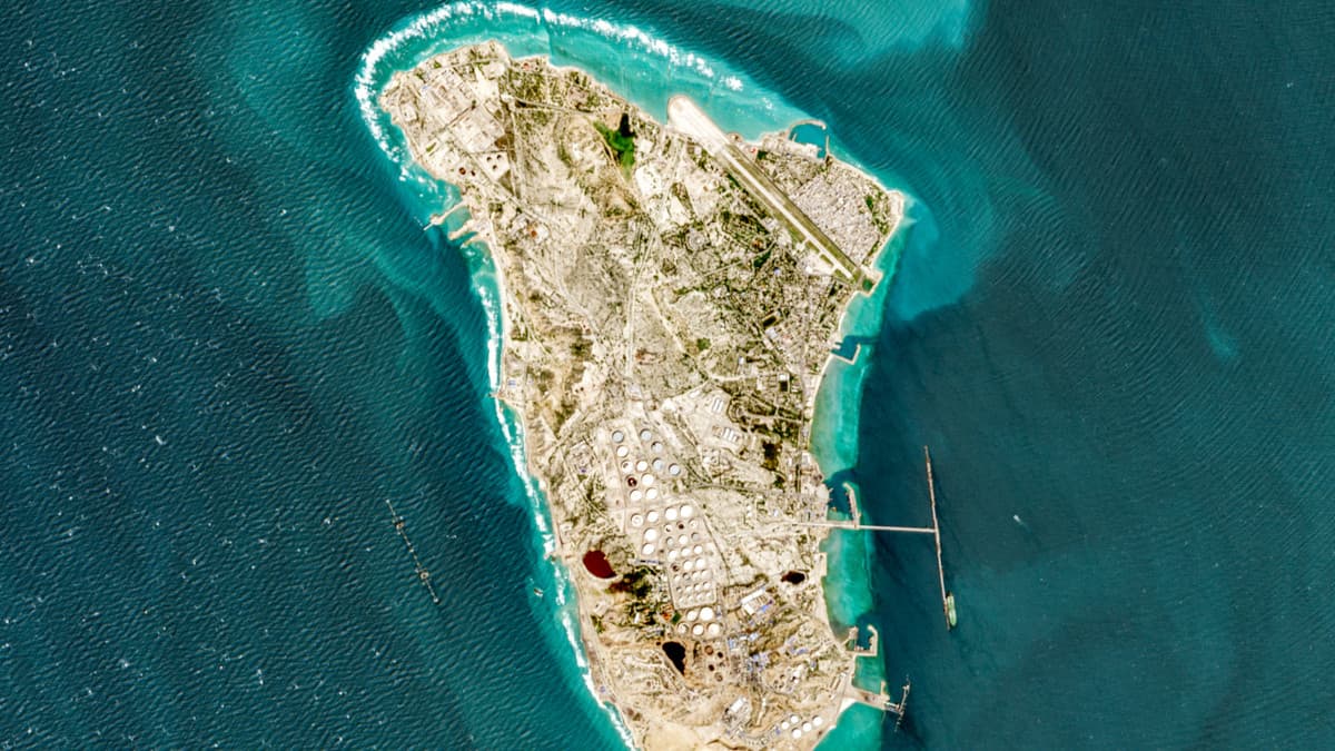 Kharg Island and the Press Corps That Doesn't Know What It's Looking At