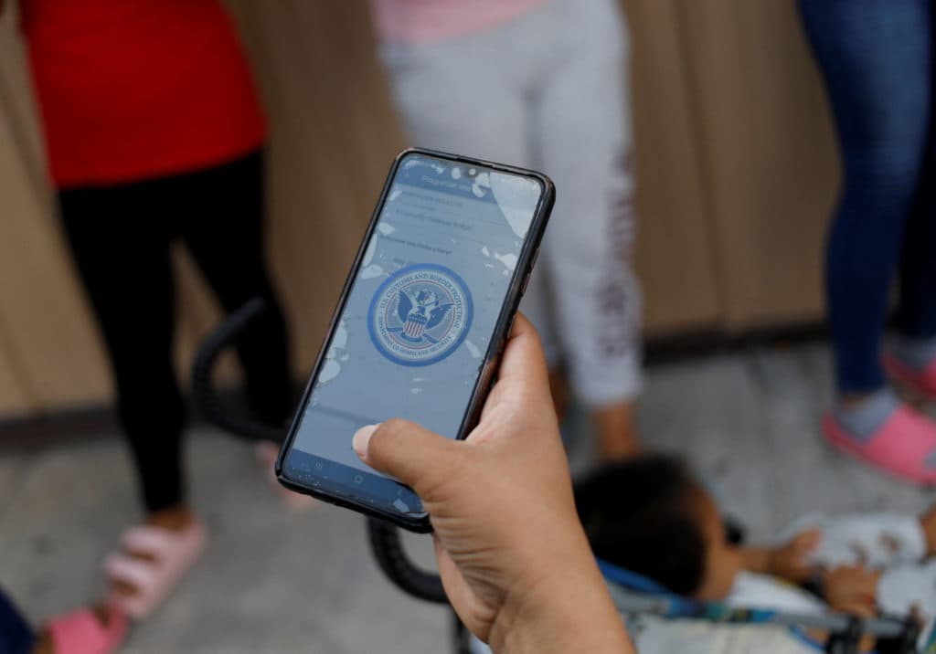 Border Cartels Exploit Biden's Asylum App for Trafficking