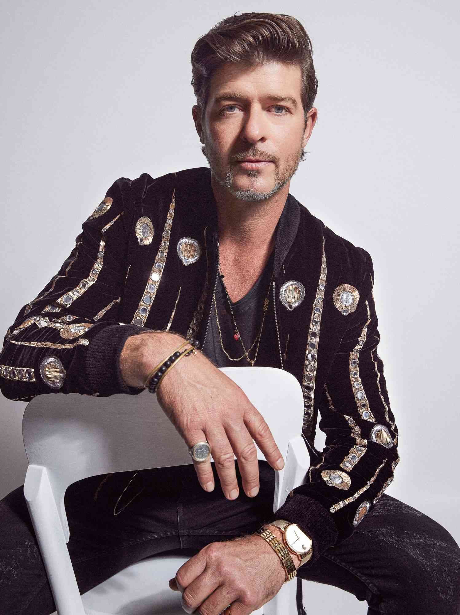 Robin Thicke, Fame, and the Price of Playing It Safe