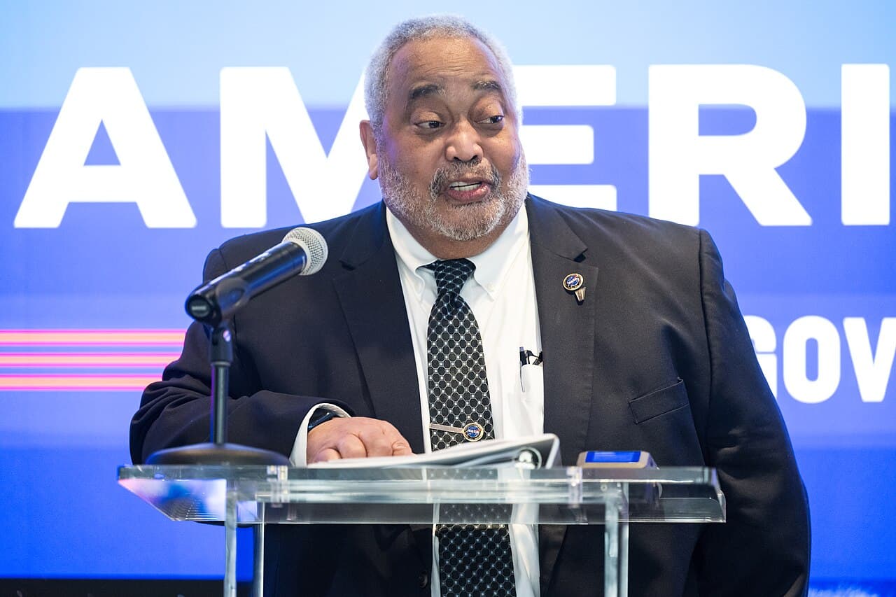 Sydney Thomas and the Quiet Revolution Nobody's Covering